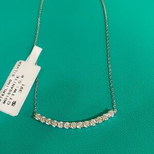 Sterling silver Moissanite CT WT 0.8 Retail $391